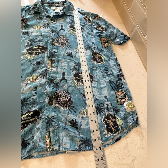 Margaritaville Men’s Hawaiian Shirt, size medium tropical 🏝️ blue floral - Picture 11 of 12